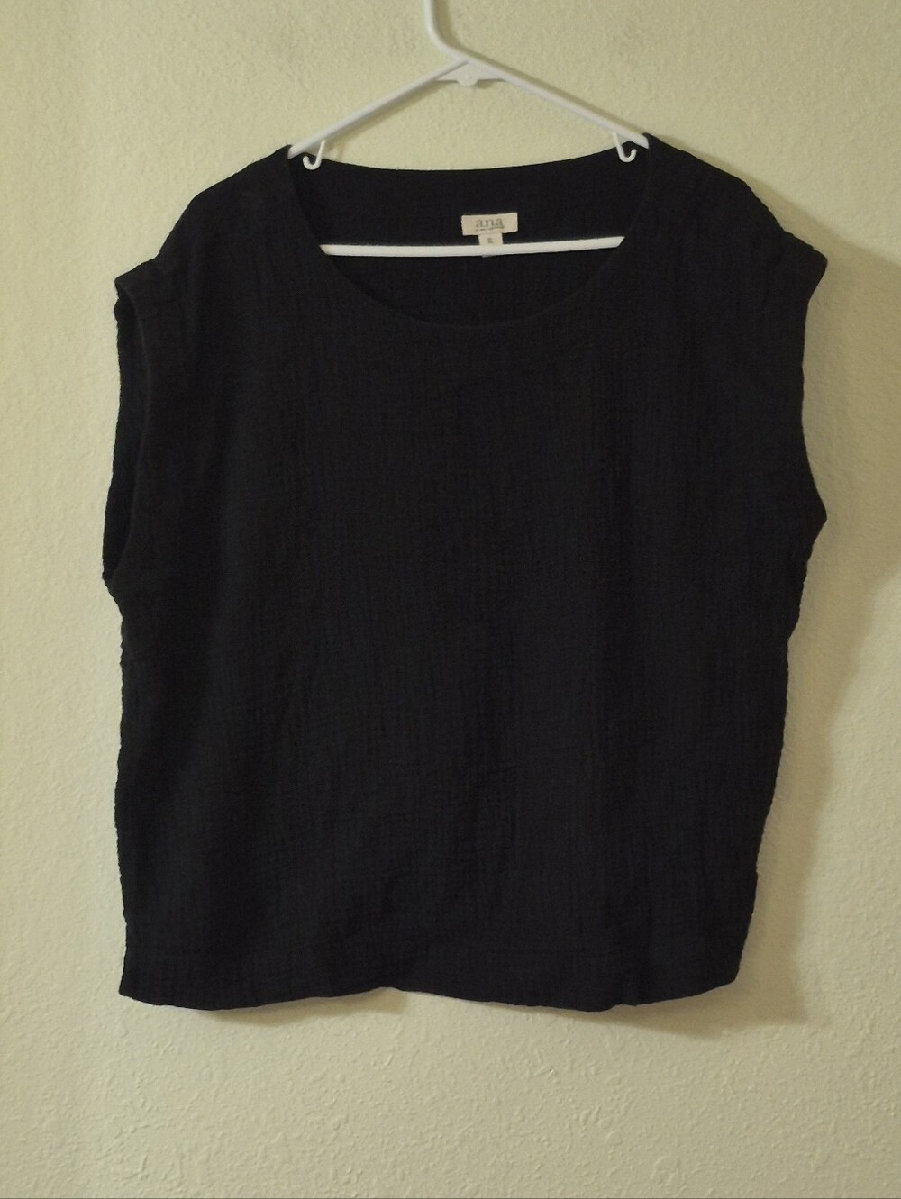 a.n.a Black Short Sleeve Textured Top